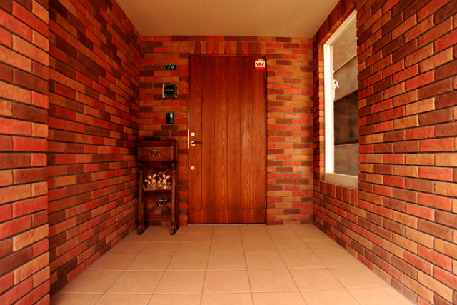 家族の声に包まれる家 玄関