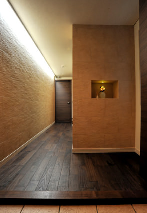 家族の声に包まれる家 玄関